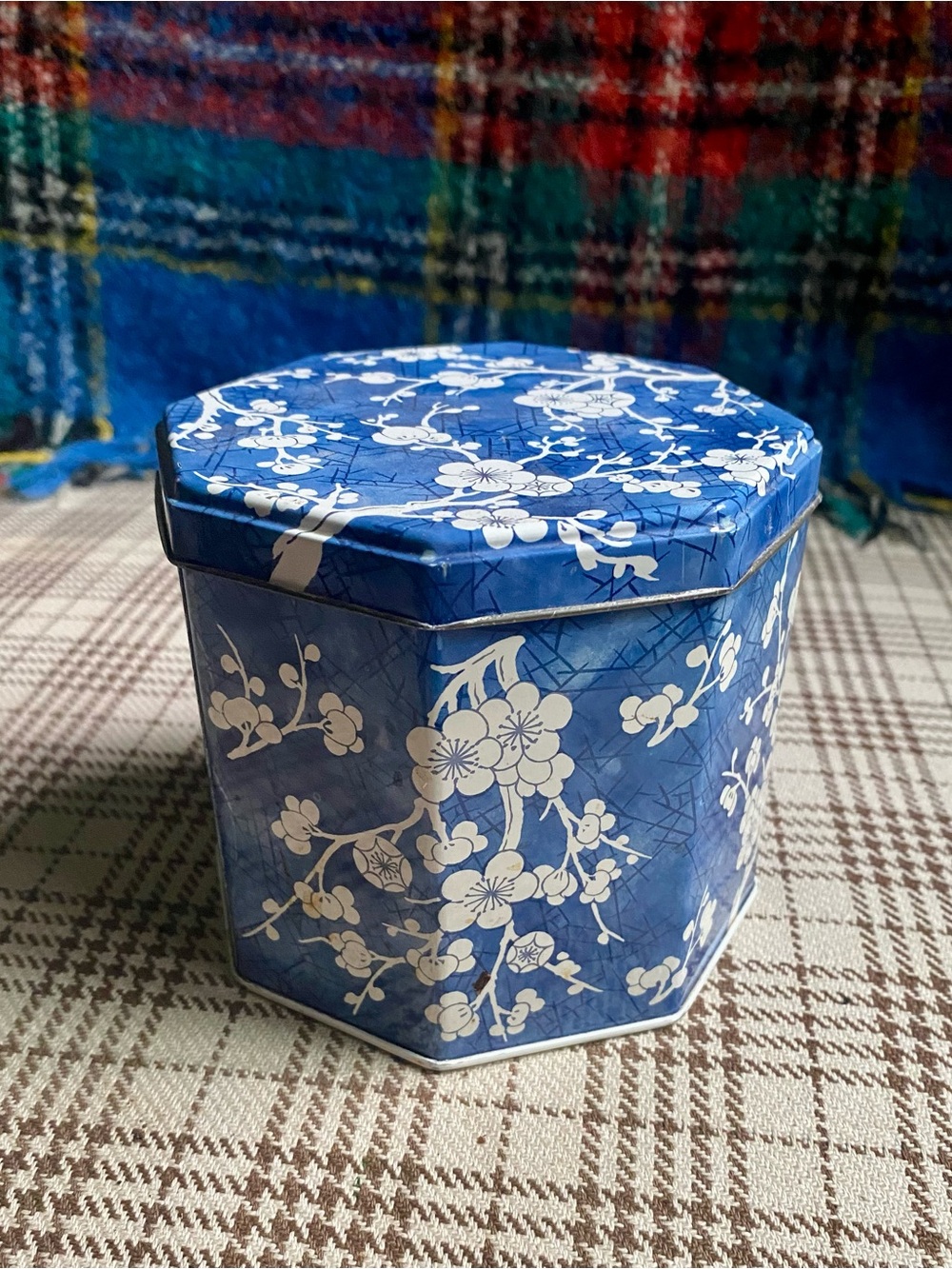 Blue Floral Hexagon Tin